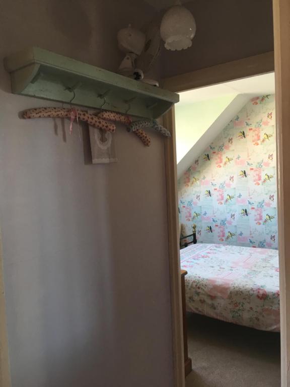 Weyside House room 5